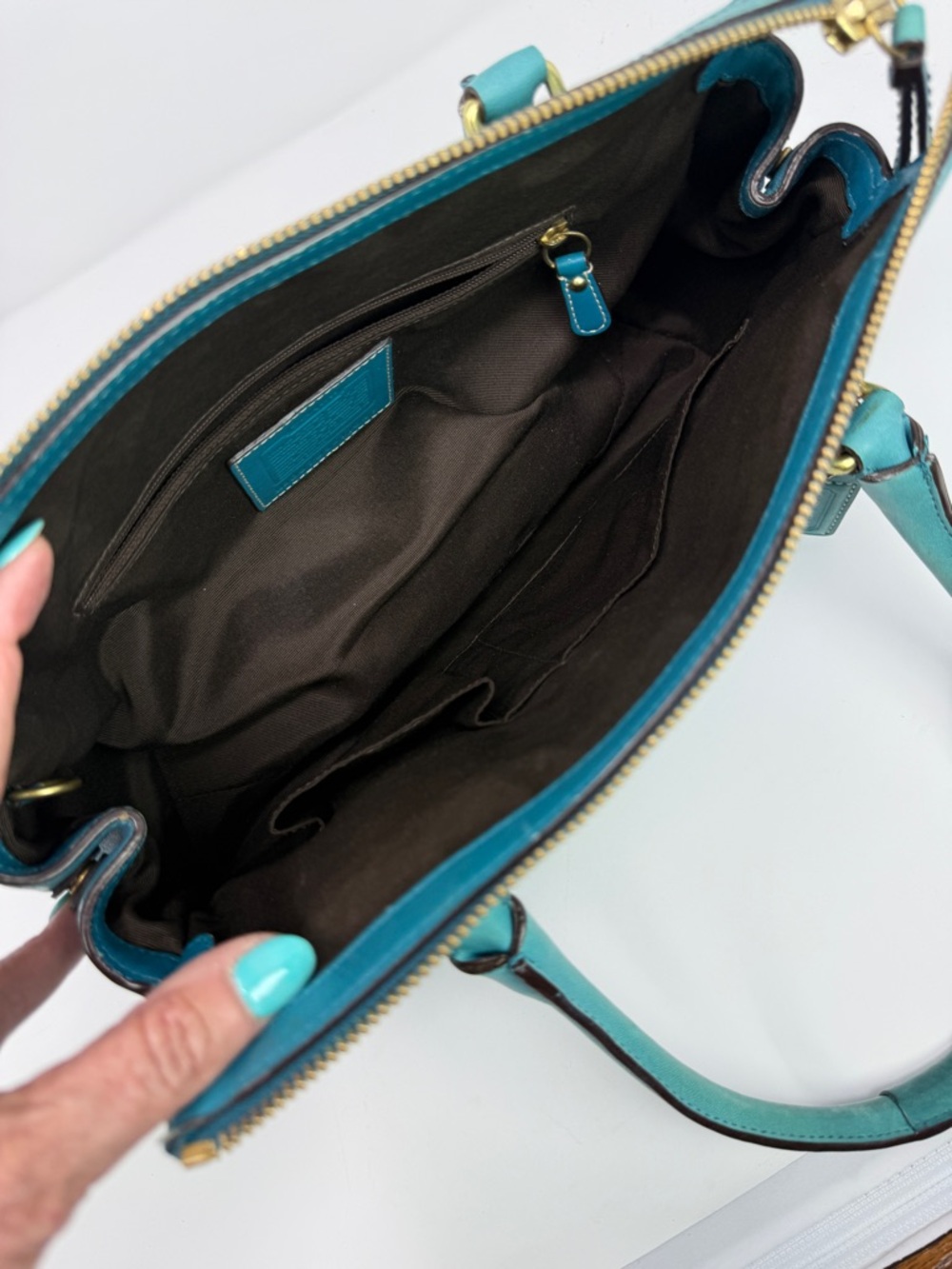 Coach Hampton Carry All Leather Satchel Handbag Turquoise Blue 11047-April 2007 - Picture 7 of 16